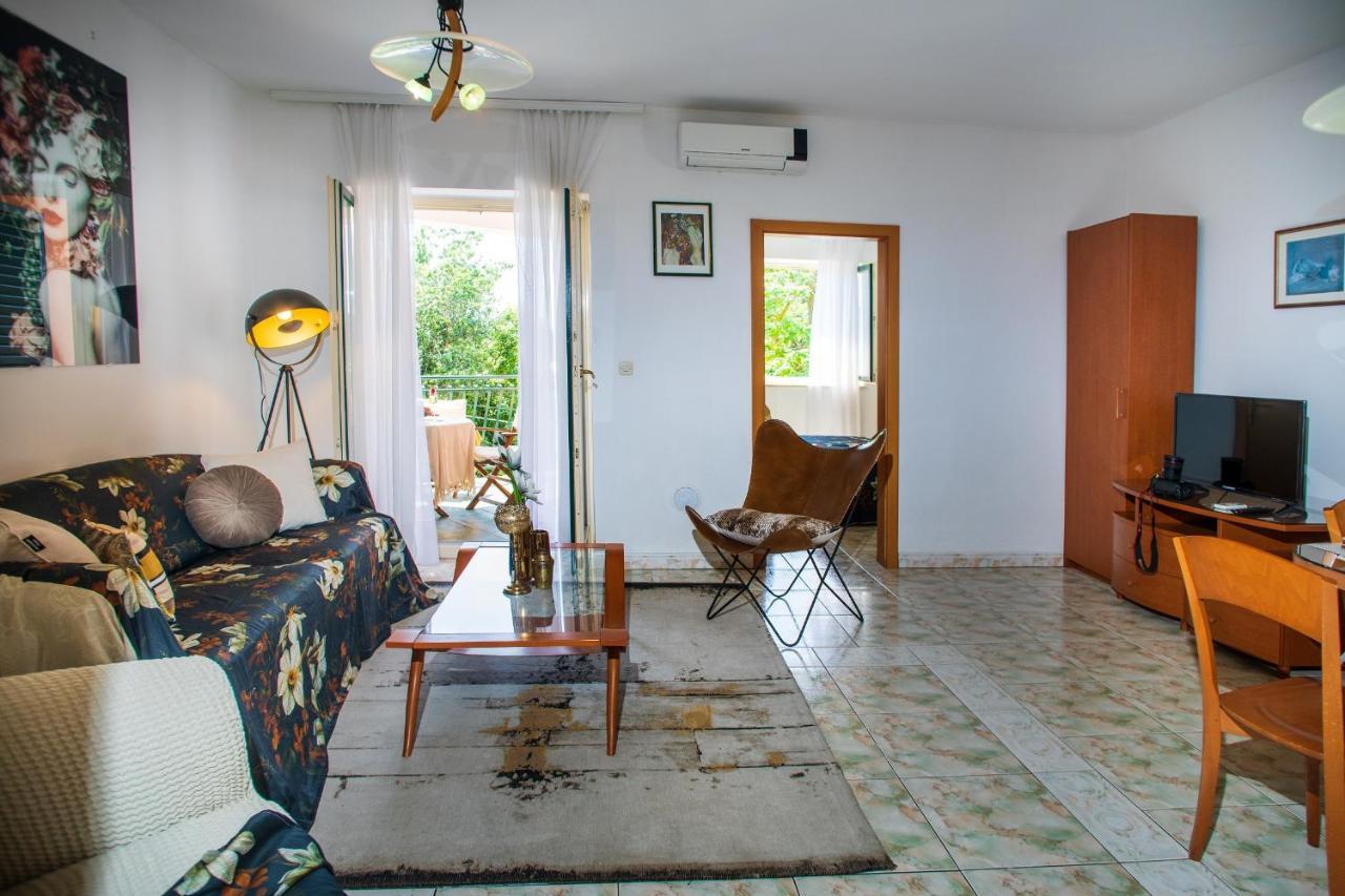 Villa Mareonda - Apartments Sussurro Rovinj Eksteriør bilde