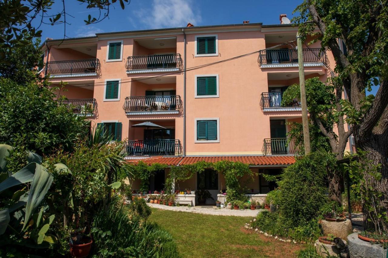 Villa Mareonda - Apartments Sussurro Rovinj Eksteriør bilde