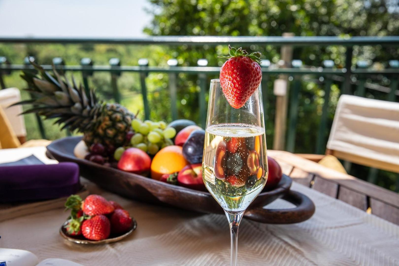 Villa Mareonda - Apartments Sussurro Rovinj Eksteriør bilde